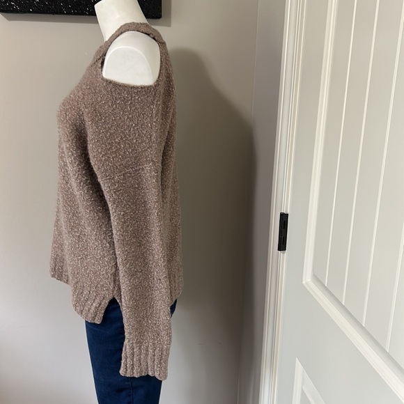 Anthropologie Moth Cut out Cold Shoulder Sweater Merino Wool Alpaca Blend Sz M - Picture 5 of 13
